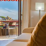 Comfort Moderno Parcheggio Coperto - Mare & Aria Condizionata Виареджо